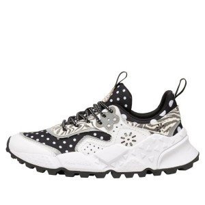 Women's Flower Mountain KOTETSU Sneakers Black / White | IEWOEJCI